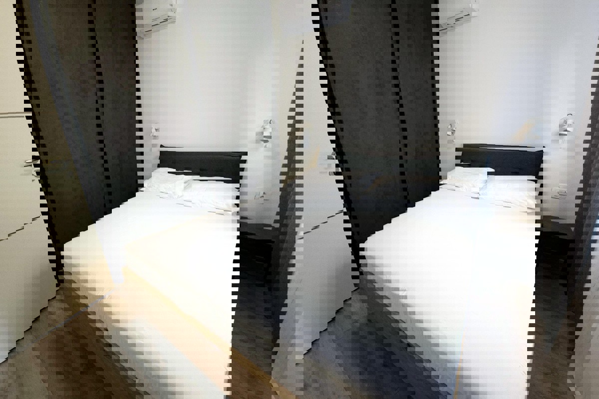 Moderna casa bifamiliare nel centro di Malinska