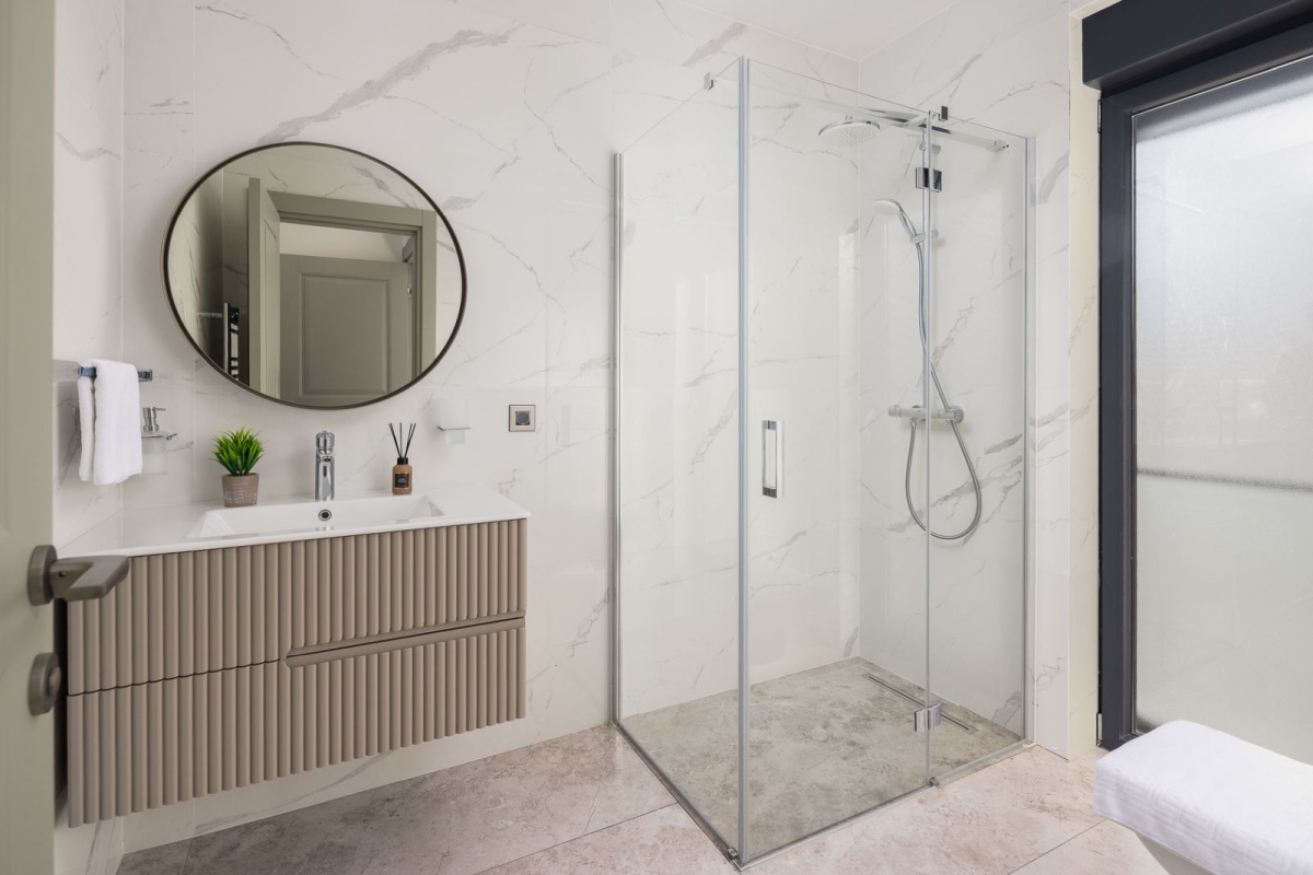 Villa di lusso indipendente con vista mare e piscina