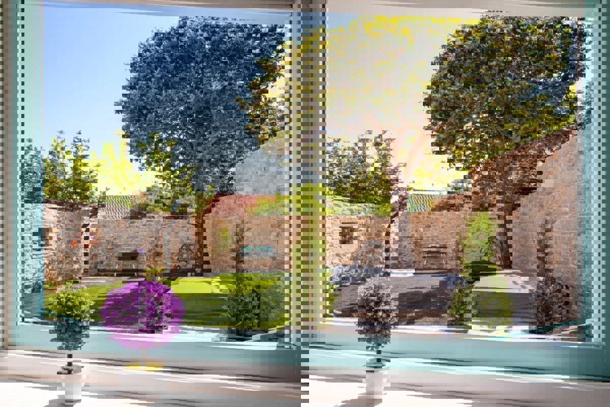 Lussuosa villa in pietra nel cuore del centro storico