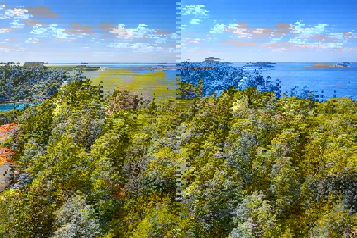 Lussuosa villa in pietra nel cuore del centro storico