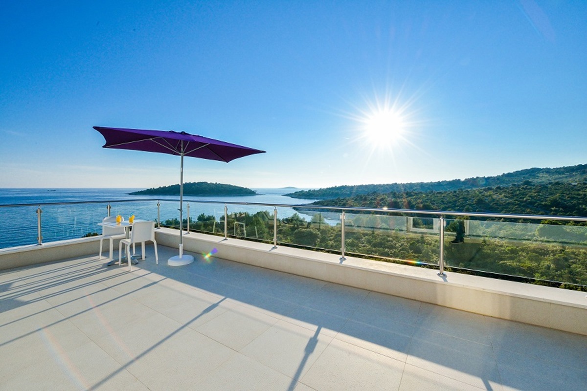 Graziosa villa appartamento con vista mare