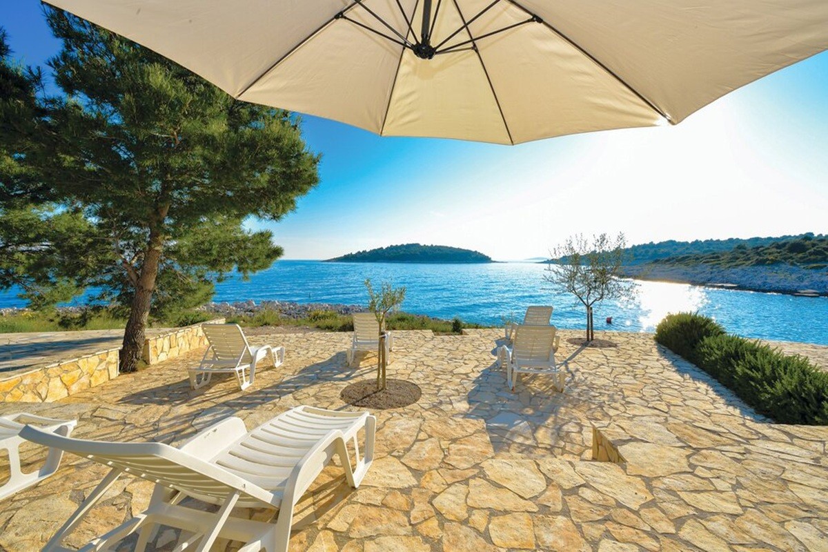 Graziosa villa appartamento con vista mare