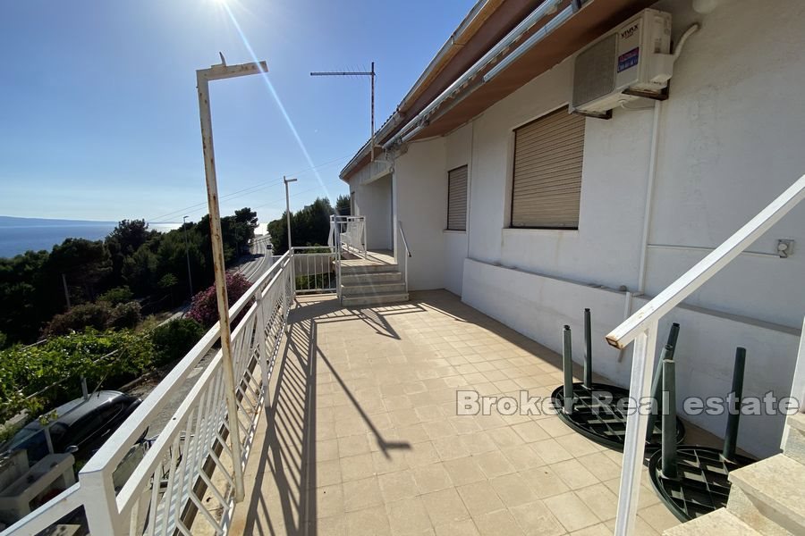 Palazzina con vista sul mare aperto