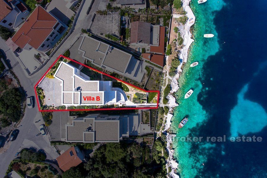 Villa di nuova costruzione, vicino al mare