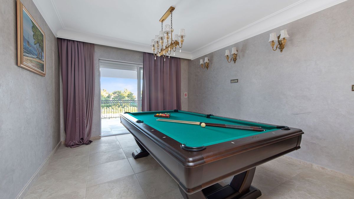 Una villa unica in prima fila sul mare