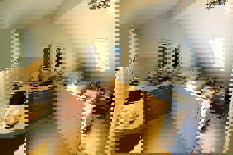 Bella villa moderna, in vendita