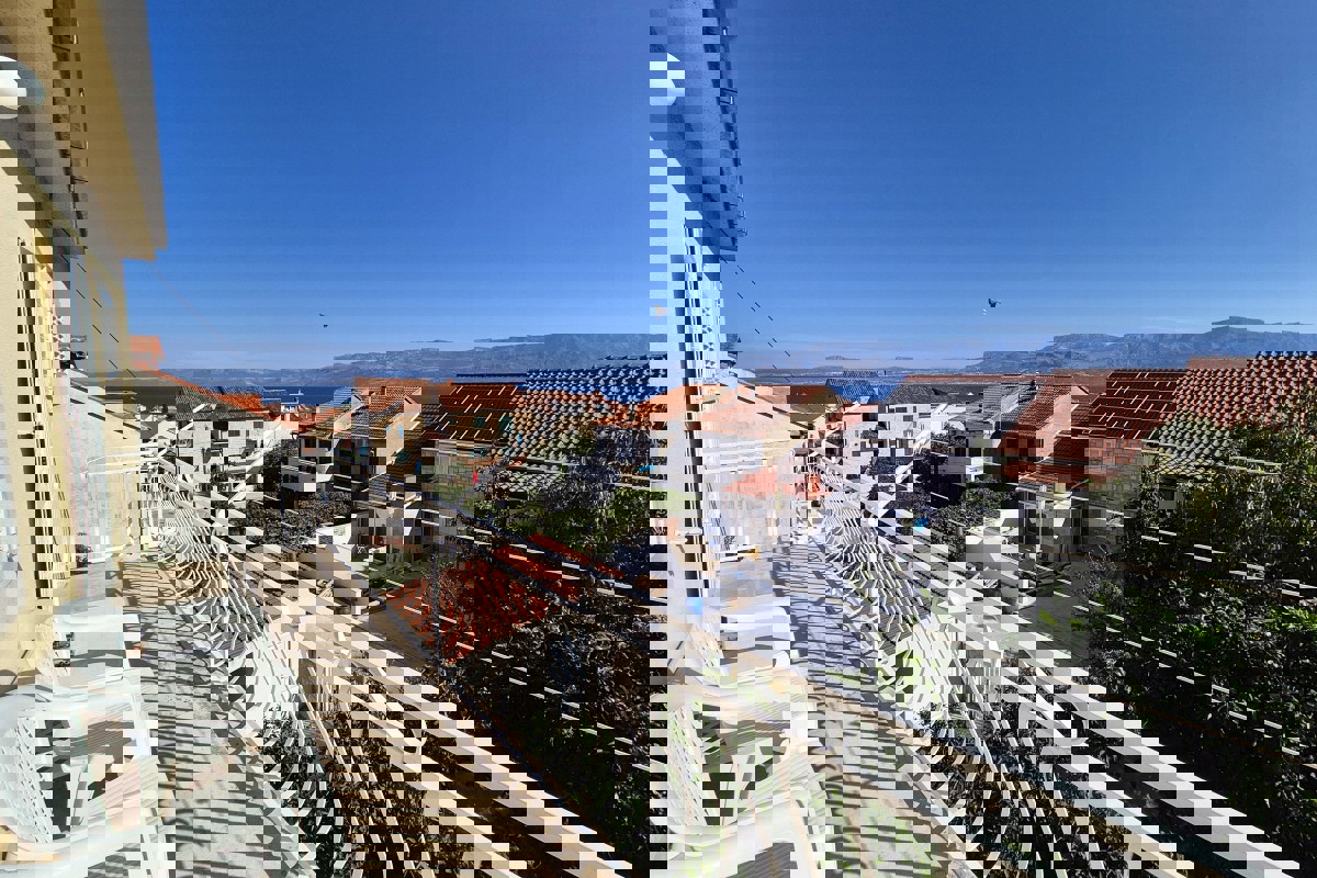 Casa indipendente con vista mare