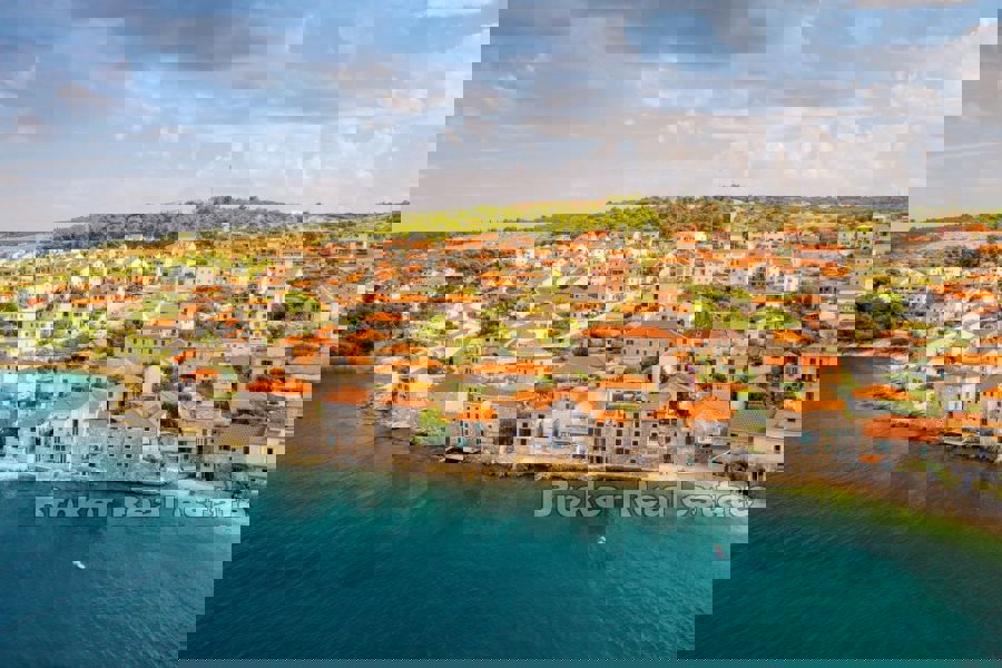 Terreno edificabile con vista mare