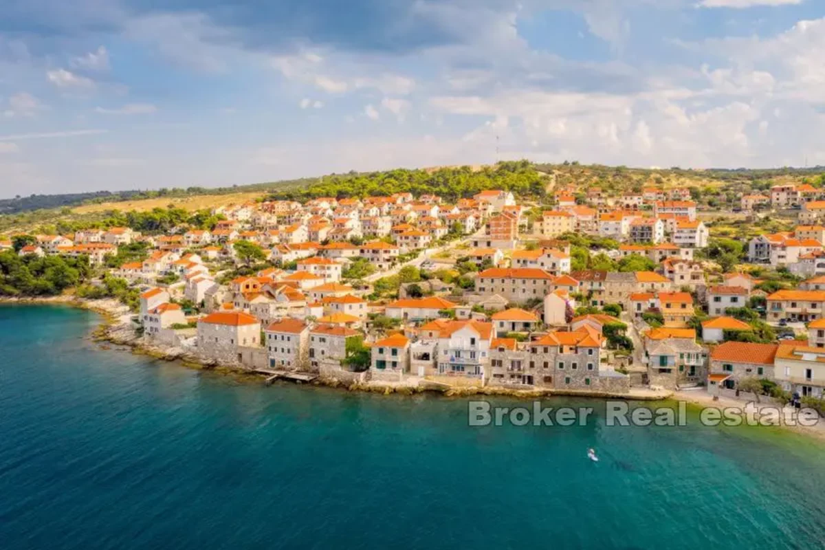 Terreno edificabile con vista mare