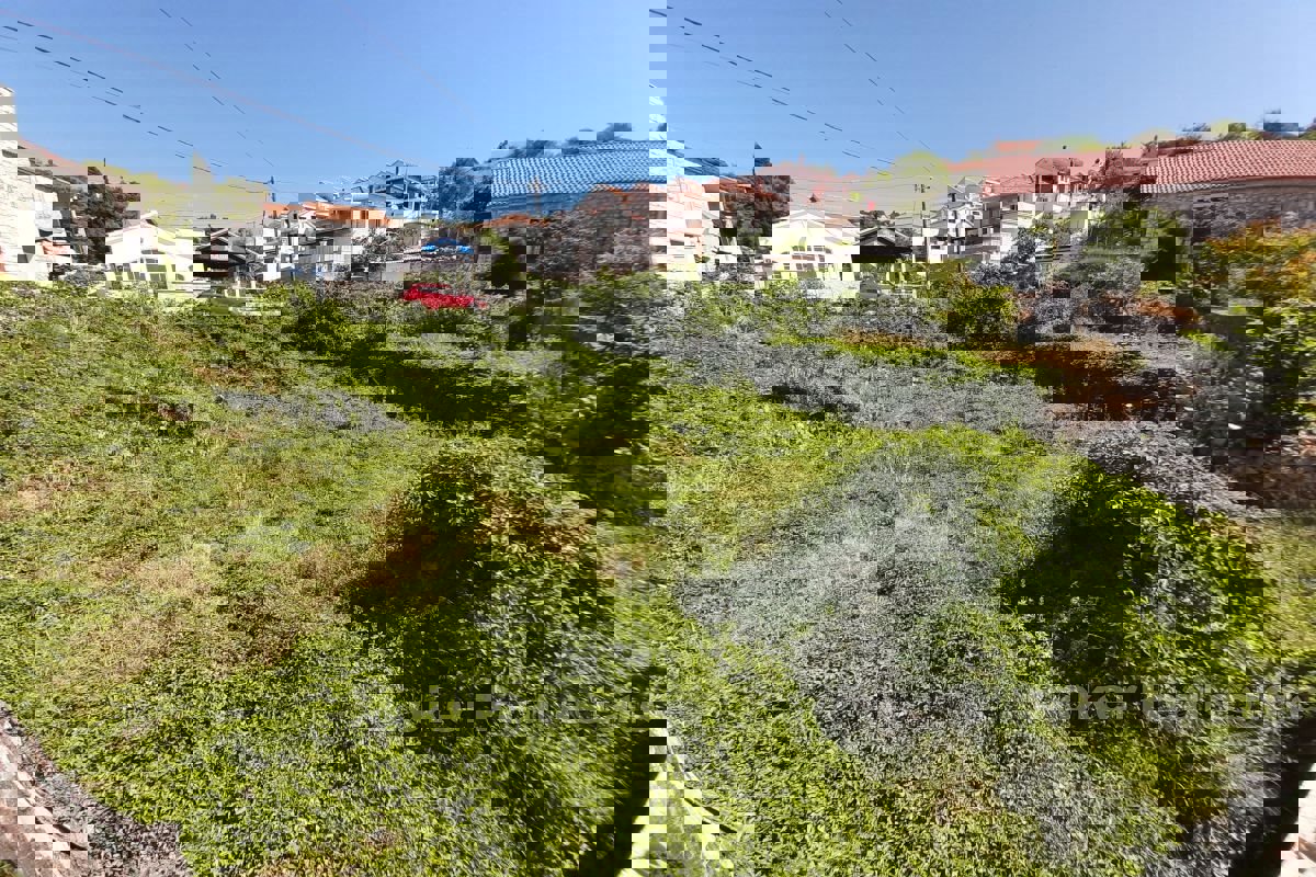 Terreno edificabile vicino al mare