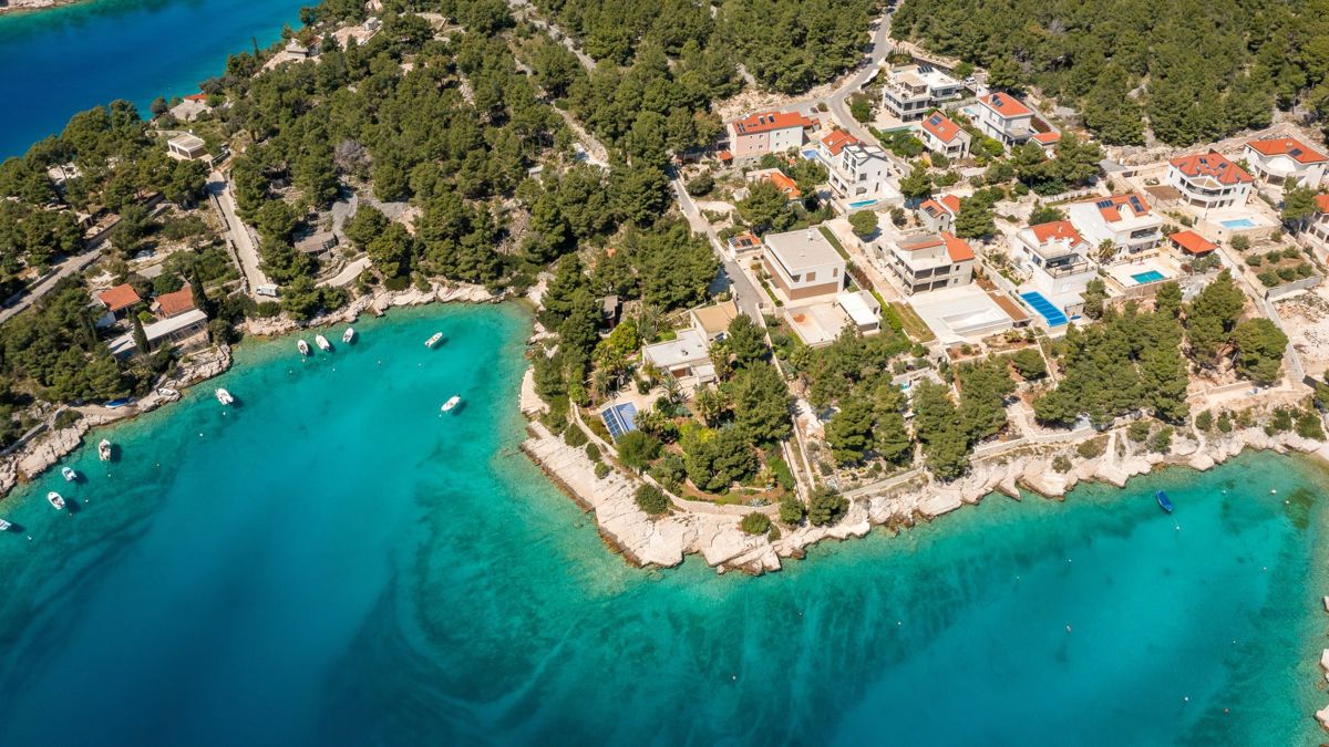 Villa di lusso con piscina e vista mare