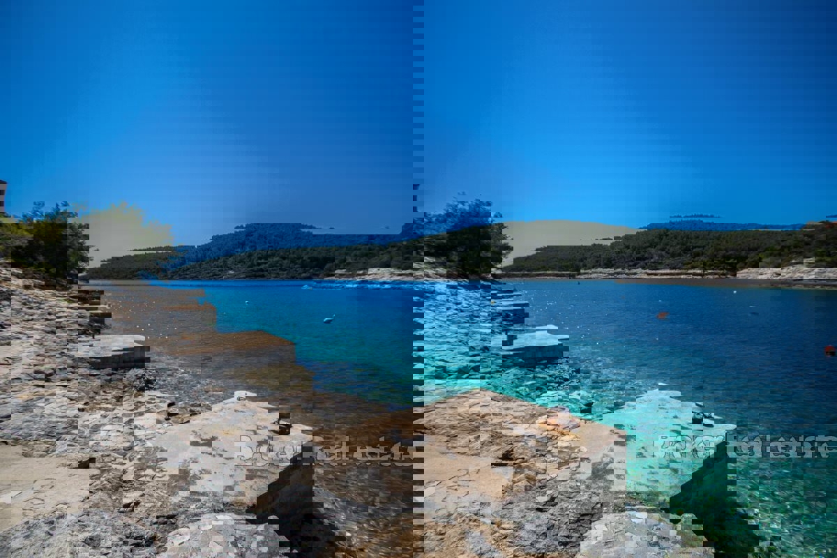 Terreno edificabile con vista mare