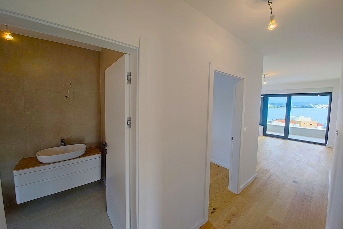 Villa di lusso con piscina e vista mare