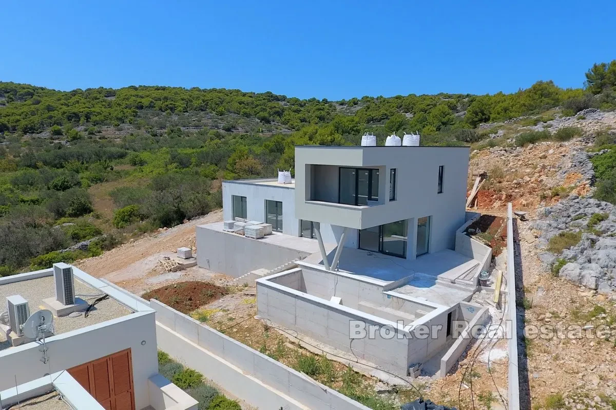 Villa di lusso con piscina e vista mare