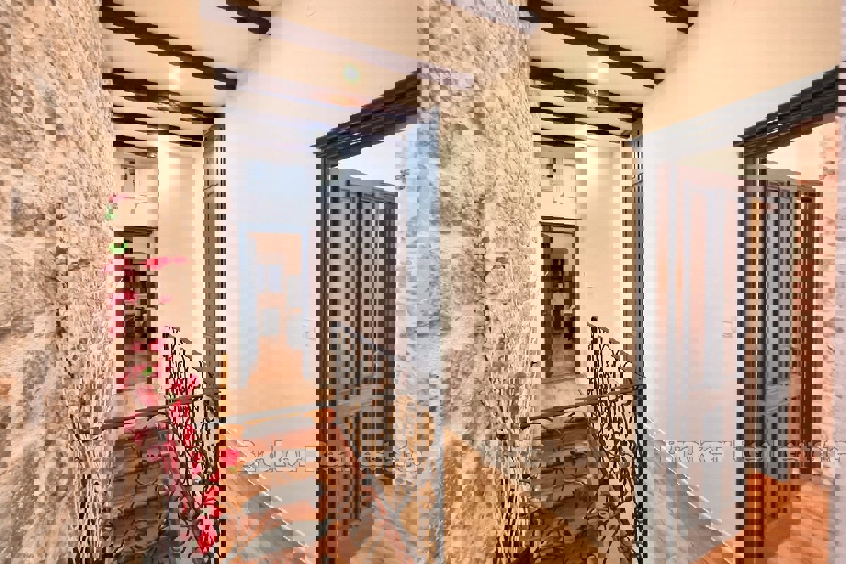 Moderne unità abitative nel centro di Sebenico