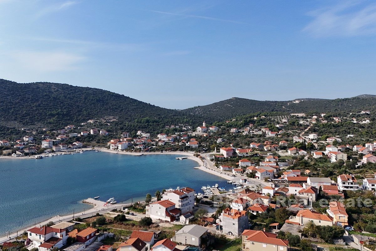 Terreno edificabile con vista mare