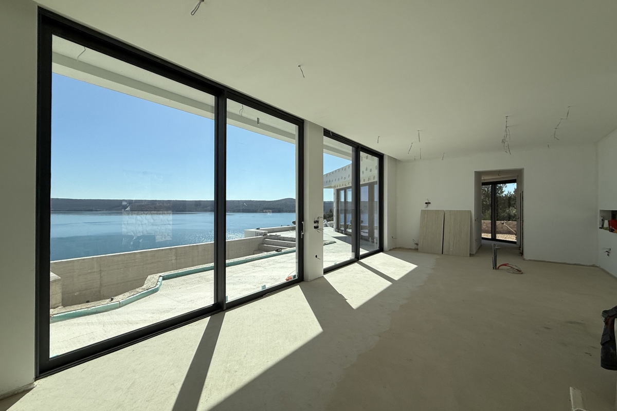 Straordinaria villa con una magnifica vista sul mare