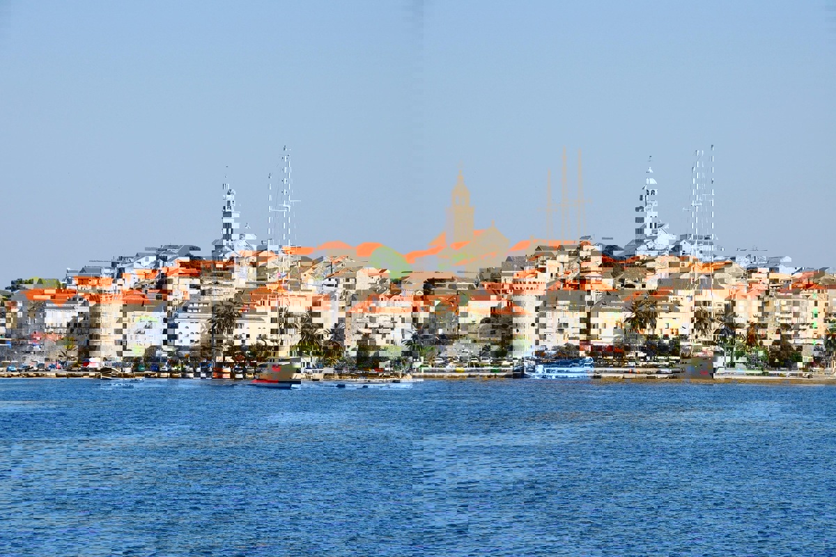 Terreno edificabile con vista mare