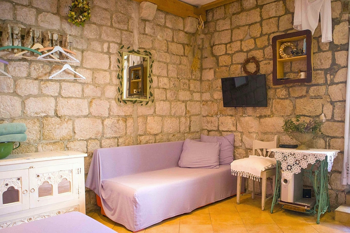 Casa in pietra del XVIII secolo