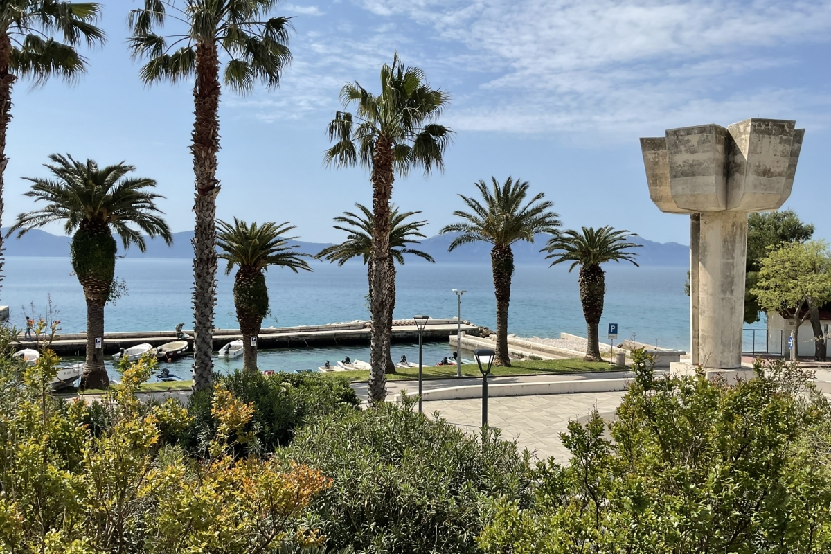 Palazzina in prima fila al mare