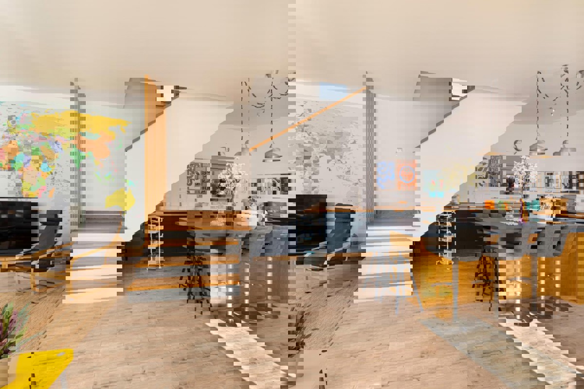 Casa moderna con piscina