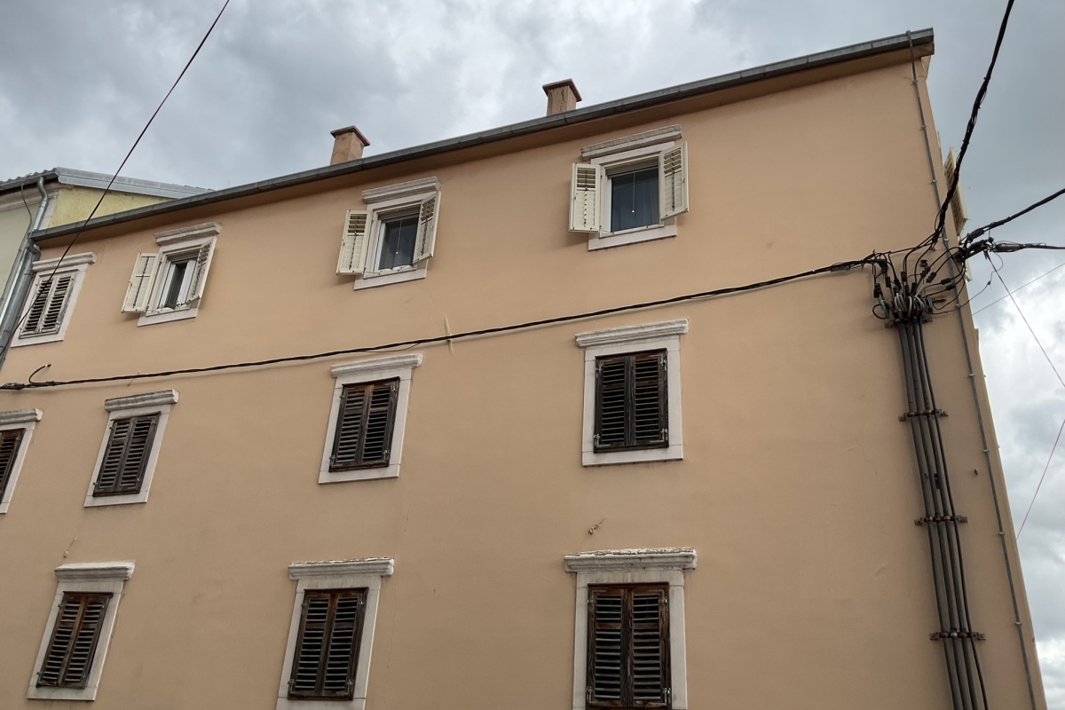 Spazio commerciale in posizione privilegiata