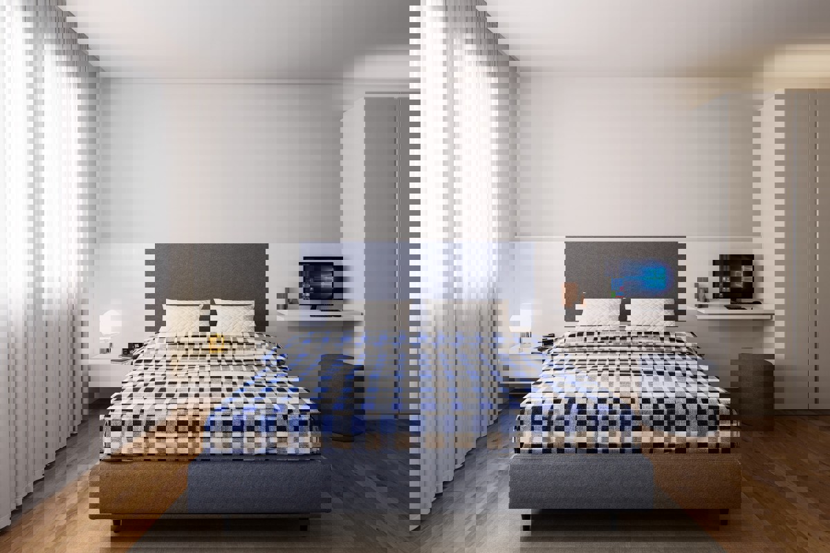 Lussuoso appartamento con ampio giardino e vista mare