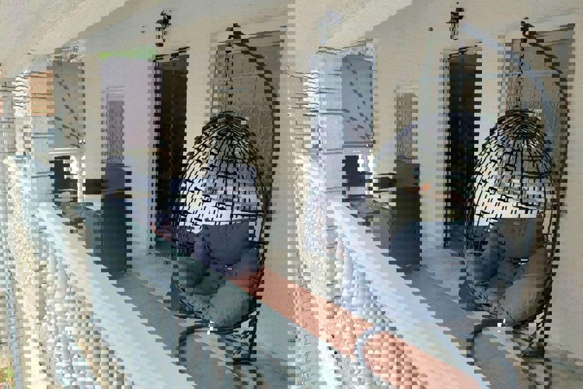 Casa plurifamiliare in zona tranquilla