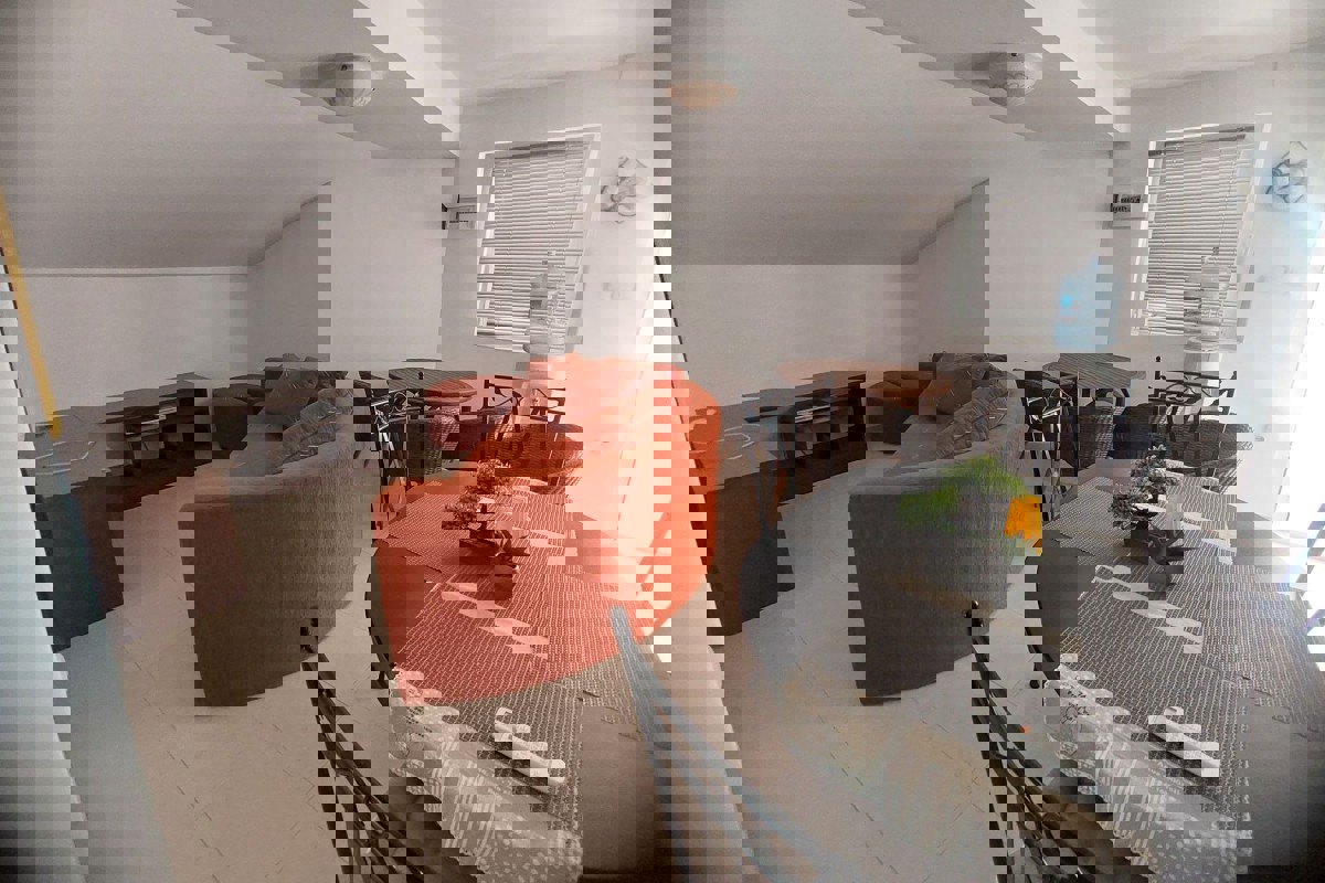 Casa plurifamiliare in zona tranquilla