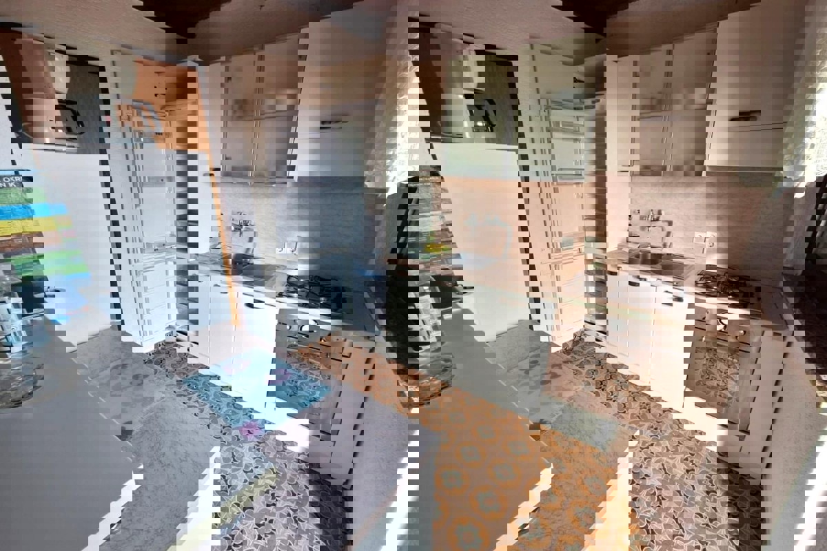 Casa indipendente con piscina vicino al mare