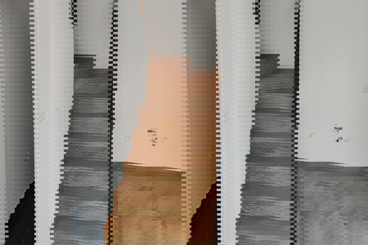 Appartamento duplex vicino al mare a Nerezine