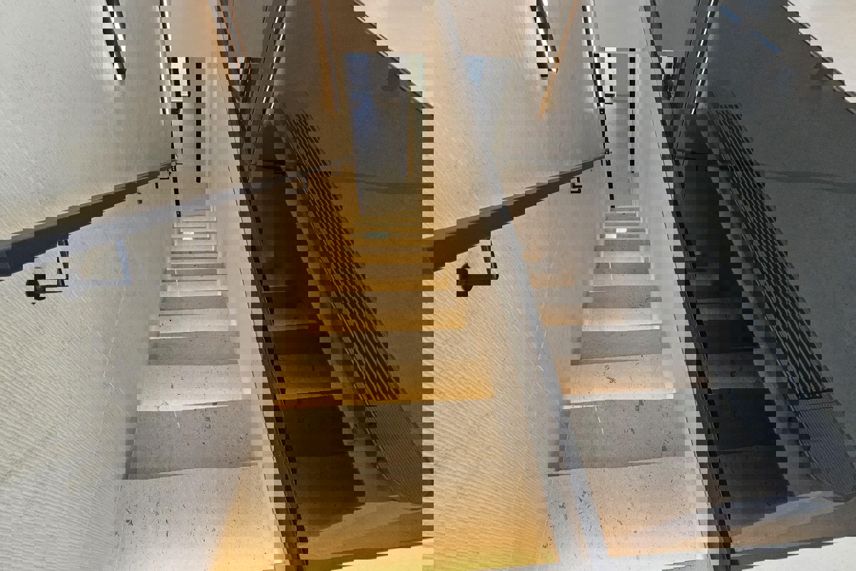 Attico con terrazza panoramica e piscina