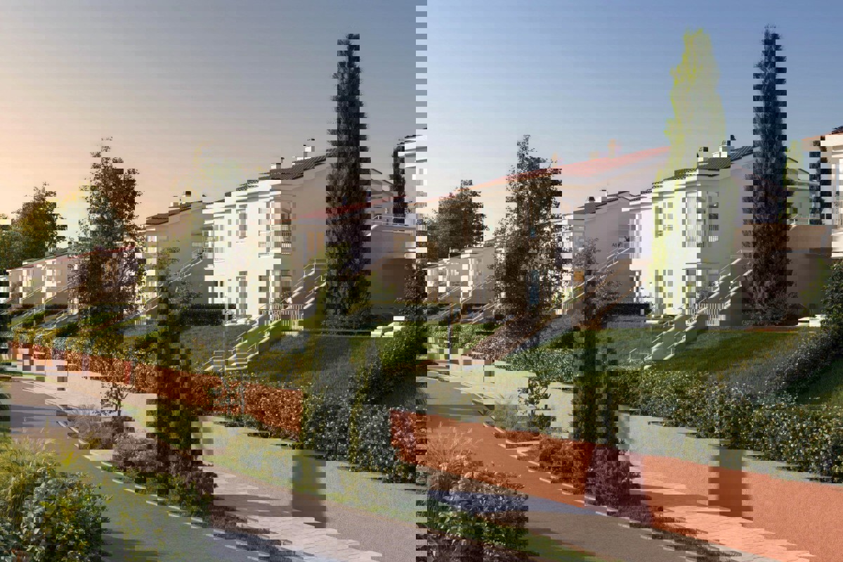 Appartamento con una camera da letto al secondo piano, seconda fila mare