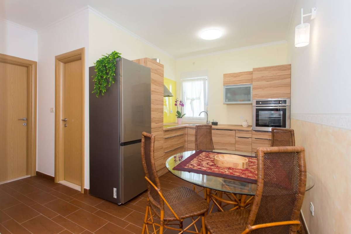 Appartamento con due camere da letto vista mare