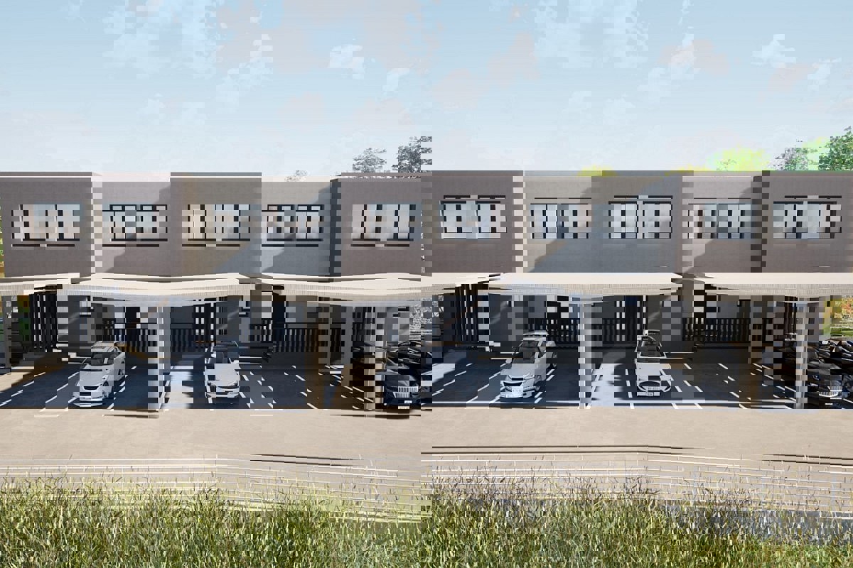 Moderna casa unifamiliare con giardino e terrazza privati