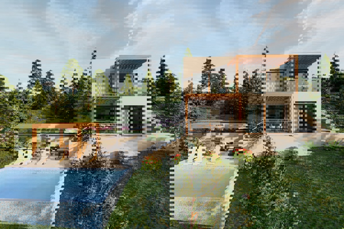 Terreno edificabile con progetto di villa in posizione privilegiata