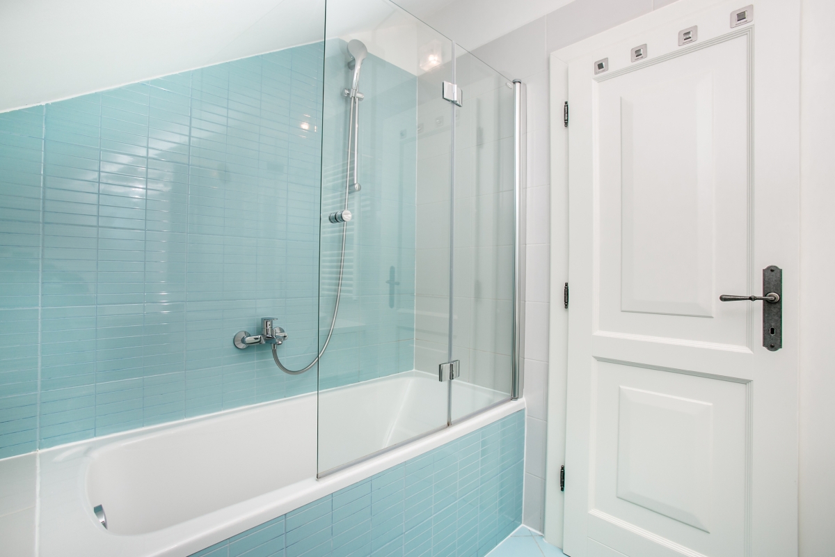 Casa indipendente in pietra ristrutturata con due unità abitative