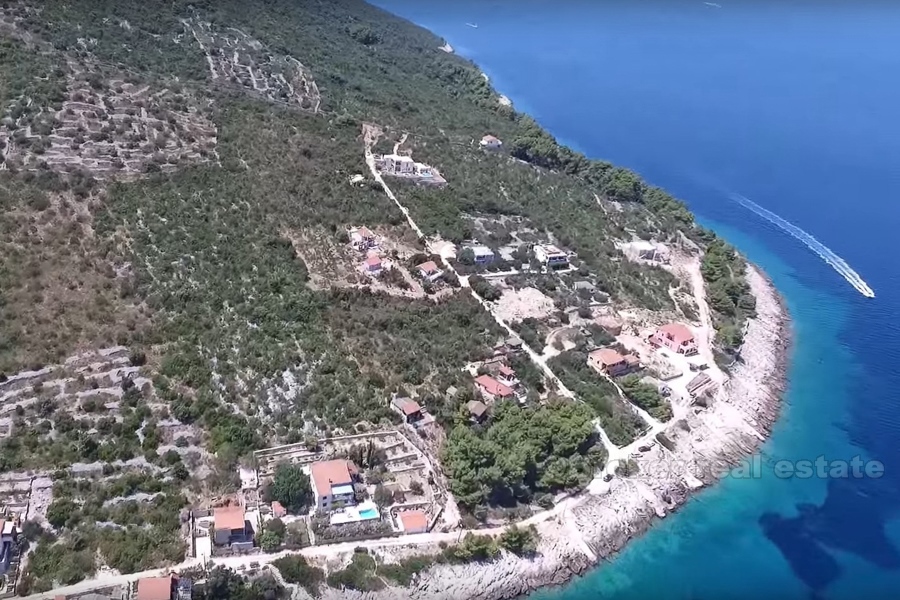 Terreno edificabile con vista mare