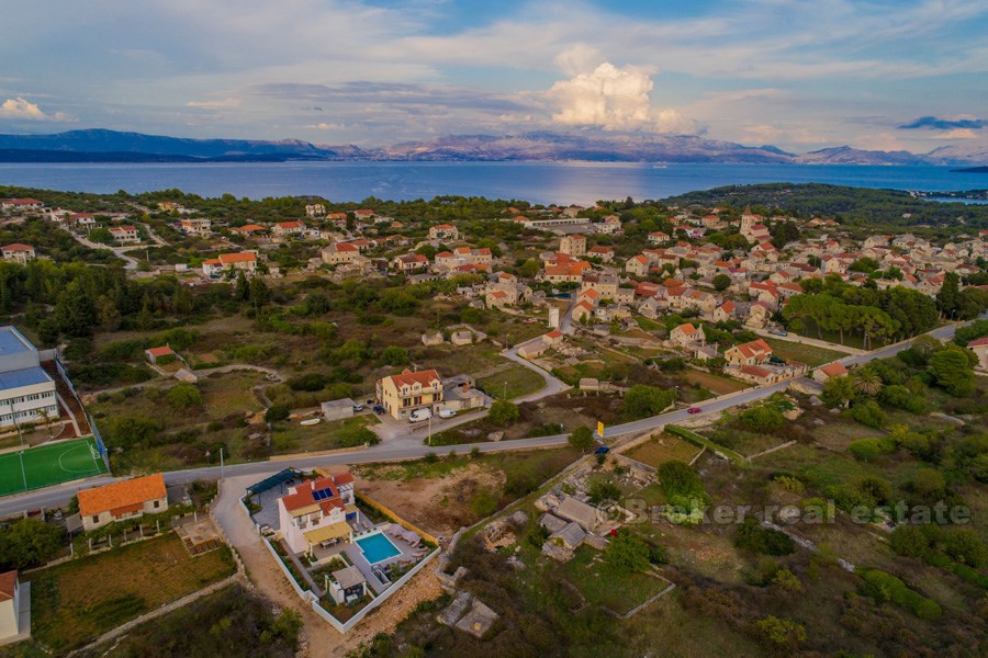 Villa nuova costruzione con piscina, in vendita