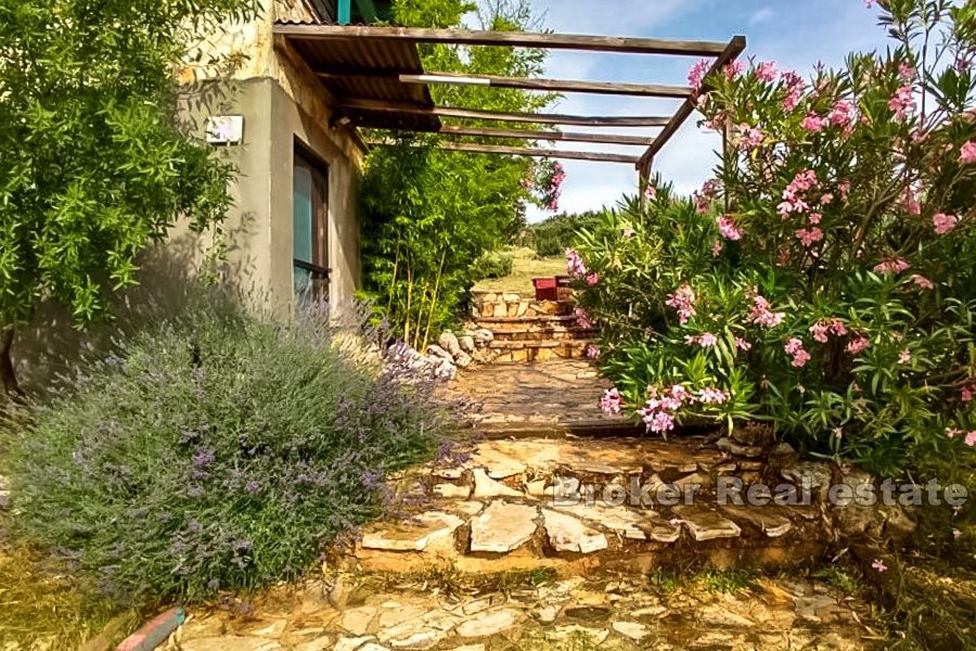 Casa indipendente con vista mare