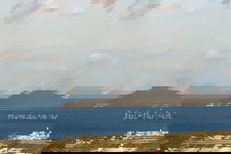 Immobile con vista panoramica sul mare