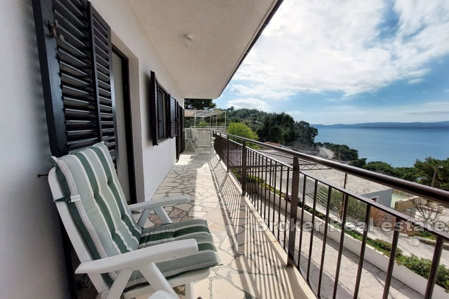 Casa con vista mare in ottima posizione