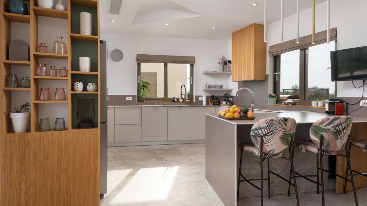 Casa moderna con piscina