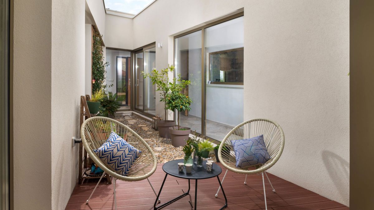 Casa moderna con piscina