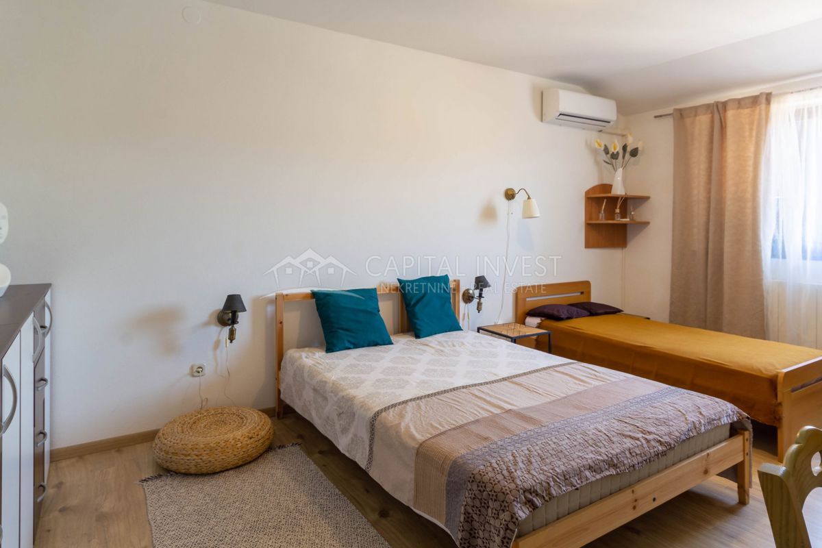 Appartamento con balcone, Pola, Veruda