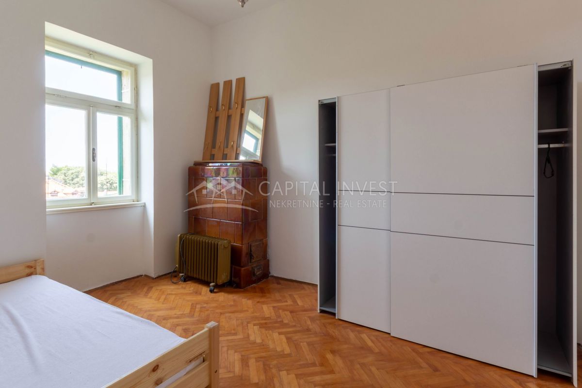 Appartamento con due camere da letto, Pola, centro