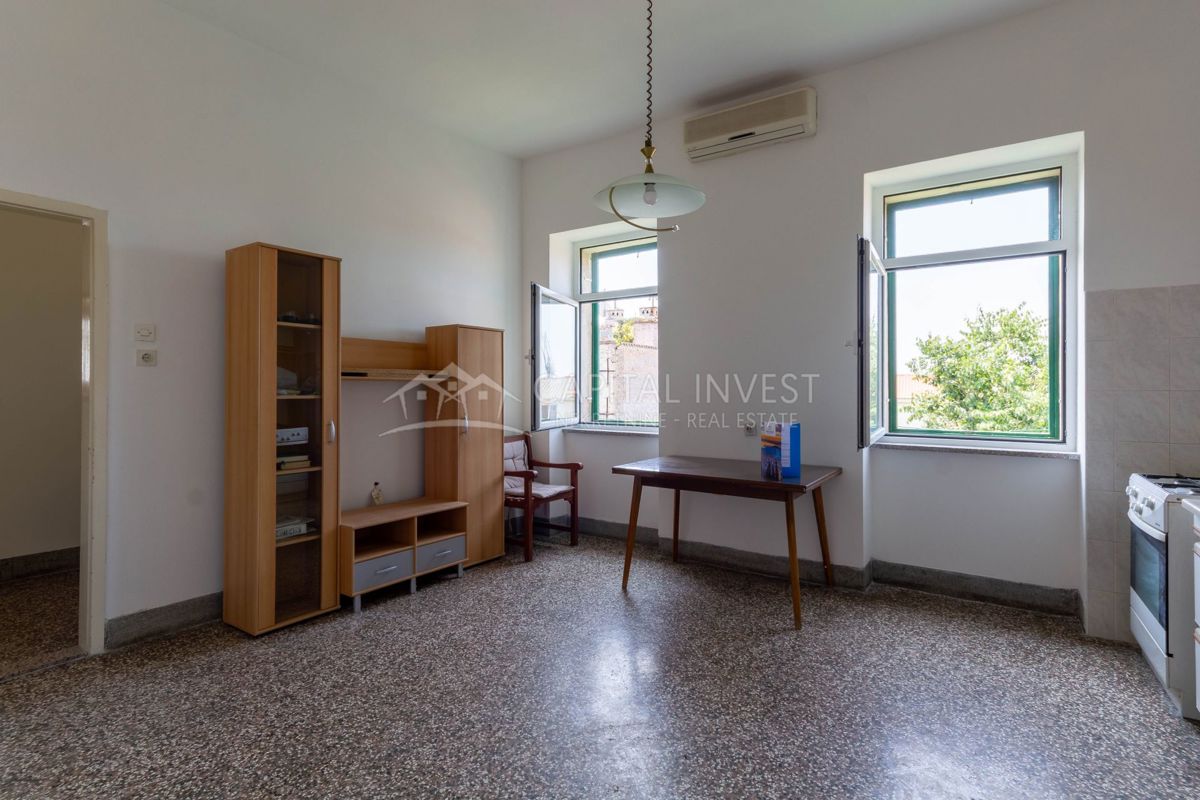 Appartamento con due camere da letto, Pola, centro