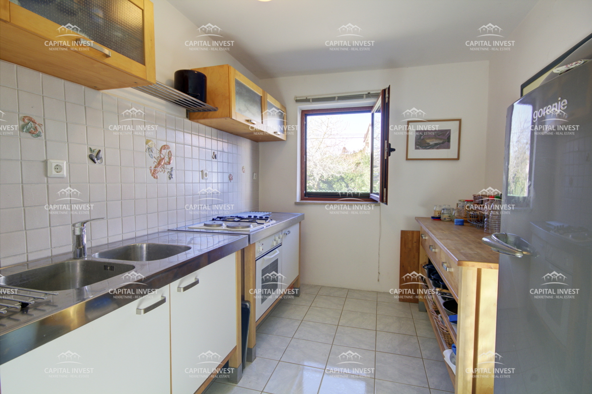 Casa con ampio terreno vicino al mare, Medulin, Istria