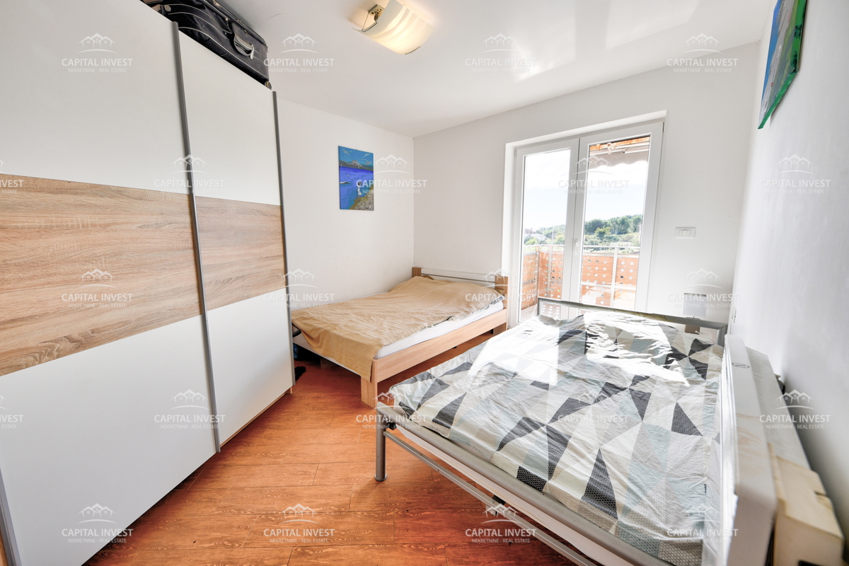 Appartamento al primo piano con balcone, Ližnjan, Istria