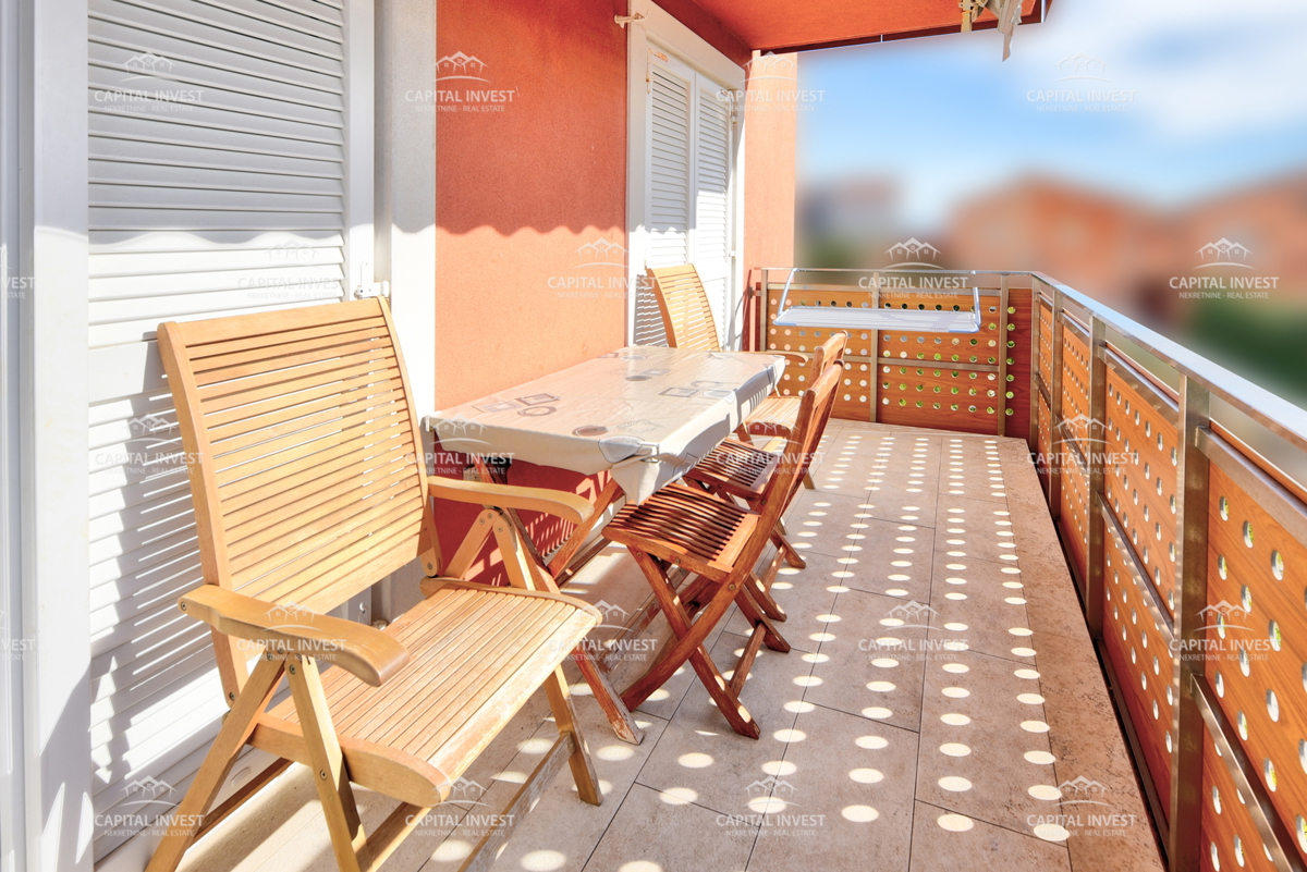 Appartamento al primo piano con balcone, Ližnjan, Istria